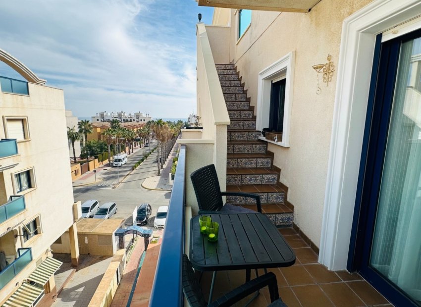 Resale - Apartment -
Orihuela Costa - Cabo Roig