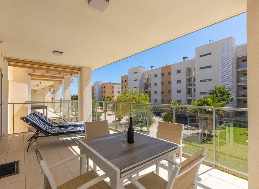Resale - Apartment -
Orihuela Costa - La Zenia