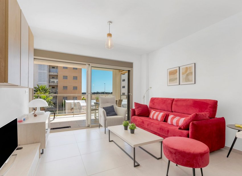 Resale - Apartment -
Orihuela Costa - La Zenia
