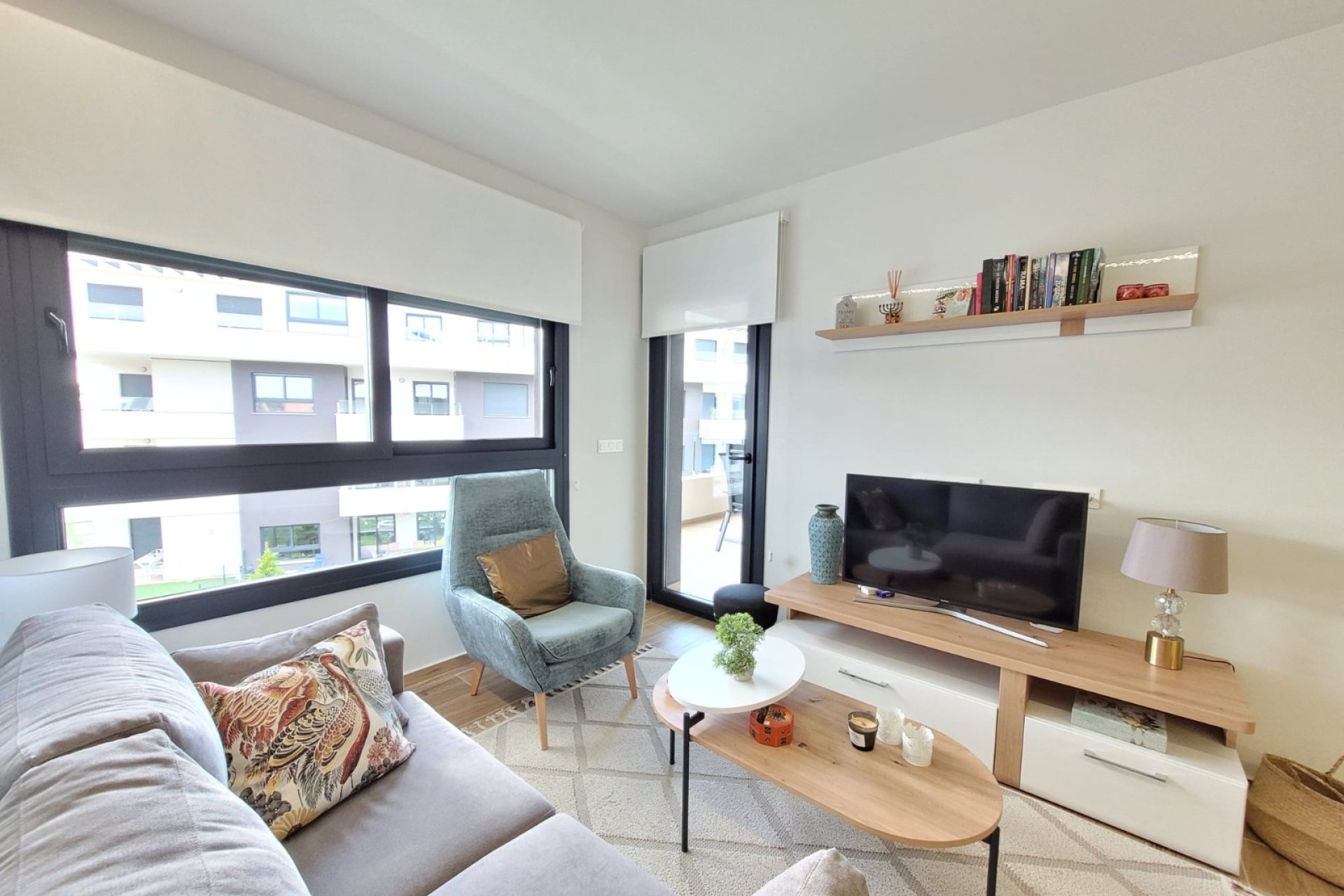 Resale - Apartment -
Orihuela Costa - Villamartin