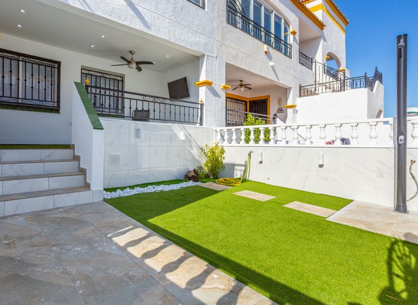 Resale - Apartment -
Orihuela - Vistabella Golf