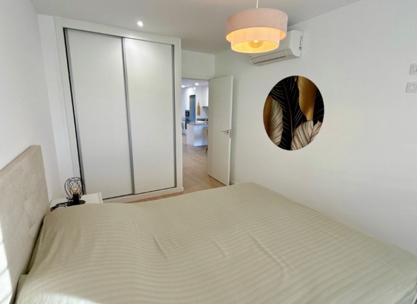 Resale - Apartment -
Pilar de la Horadada - Mil Palmeras