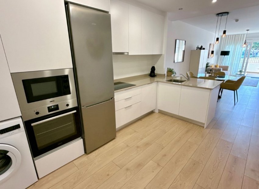 Resale - Apartment -
Pilar de la Horadada - Mil Palmeras