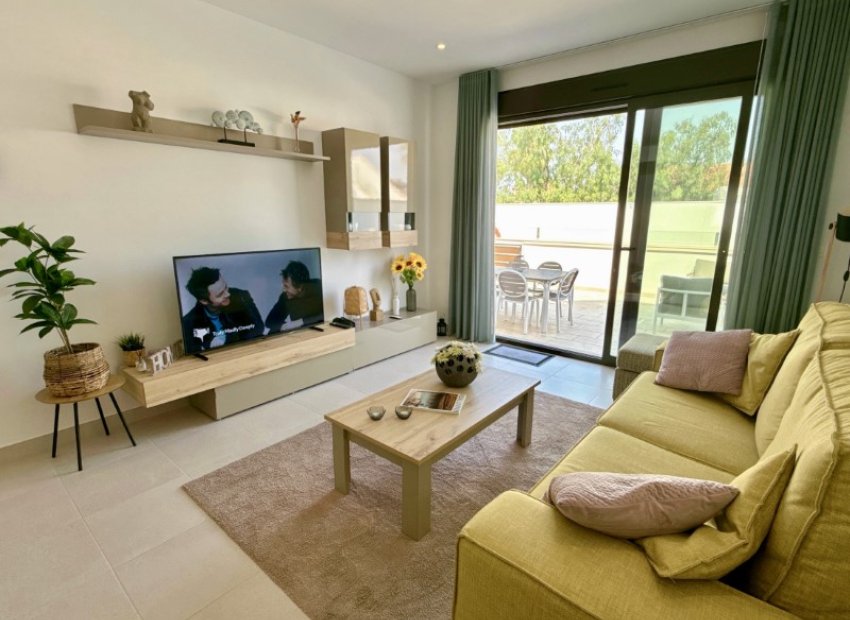 Resale - Apartment -
Pilar de la Horadada - Pilar de la Horadada ciudad