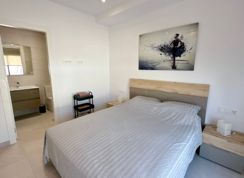 Resale - Apartment -
Pilar de la Horadada - Pilar de la Horadada ciudad