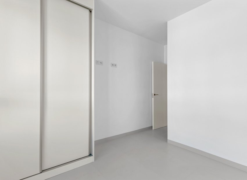 Resale - Apartment -
San Miguel de Salinas - Costa Blanca South