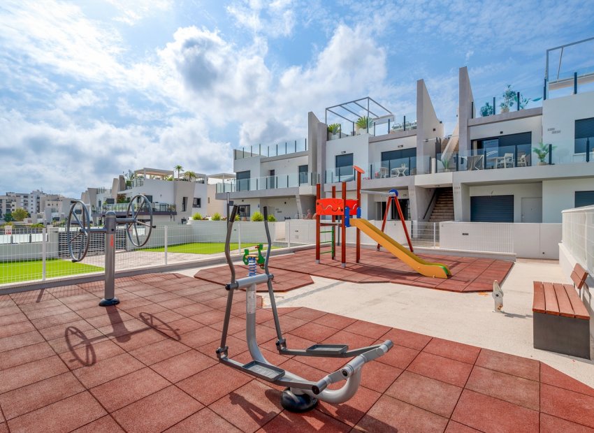 Resale - Apartment -
San Miguel de Salinas - Costa Blanca South