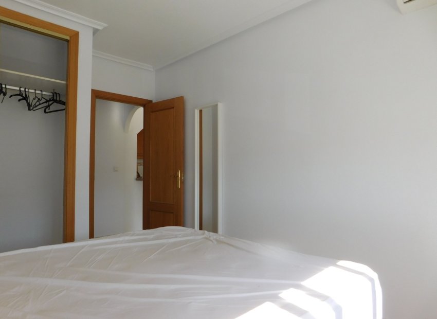 Resale - Apartment -
San Miguel de Salinas - San Miguel Salinas
