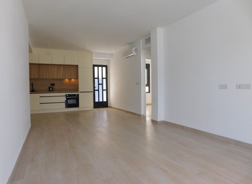 Resale - Apartment -
San Miguel de Salinas - San Miguel Salinas