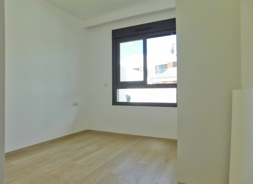Resale - Apartment -
San Miguel de Salinas - San Miguel Salinas