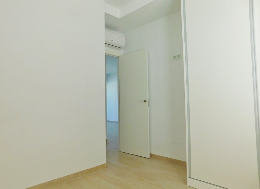 Resale - Apartment -
San Miguel de Salinas - San Miguel Salinas