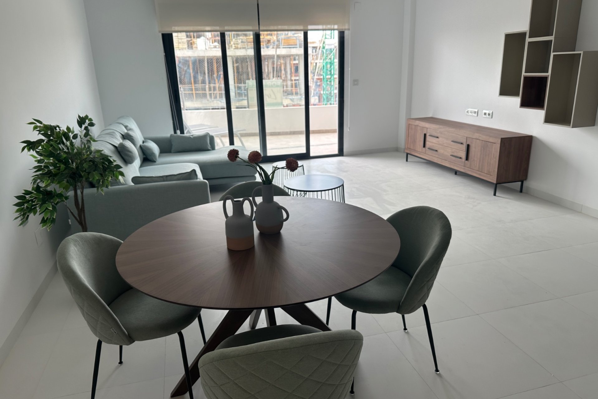 Resale - Apartment -
San Miguel de Salinas