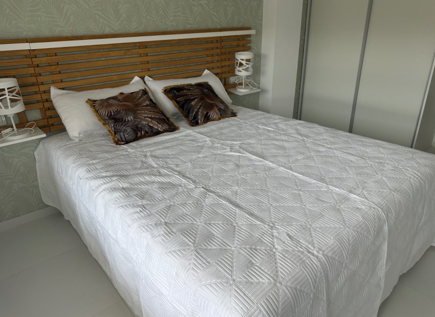 Resale - Apartment -
San Miguel de Salinas