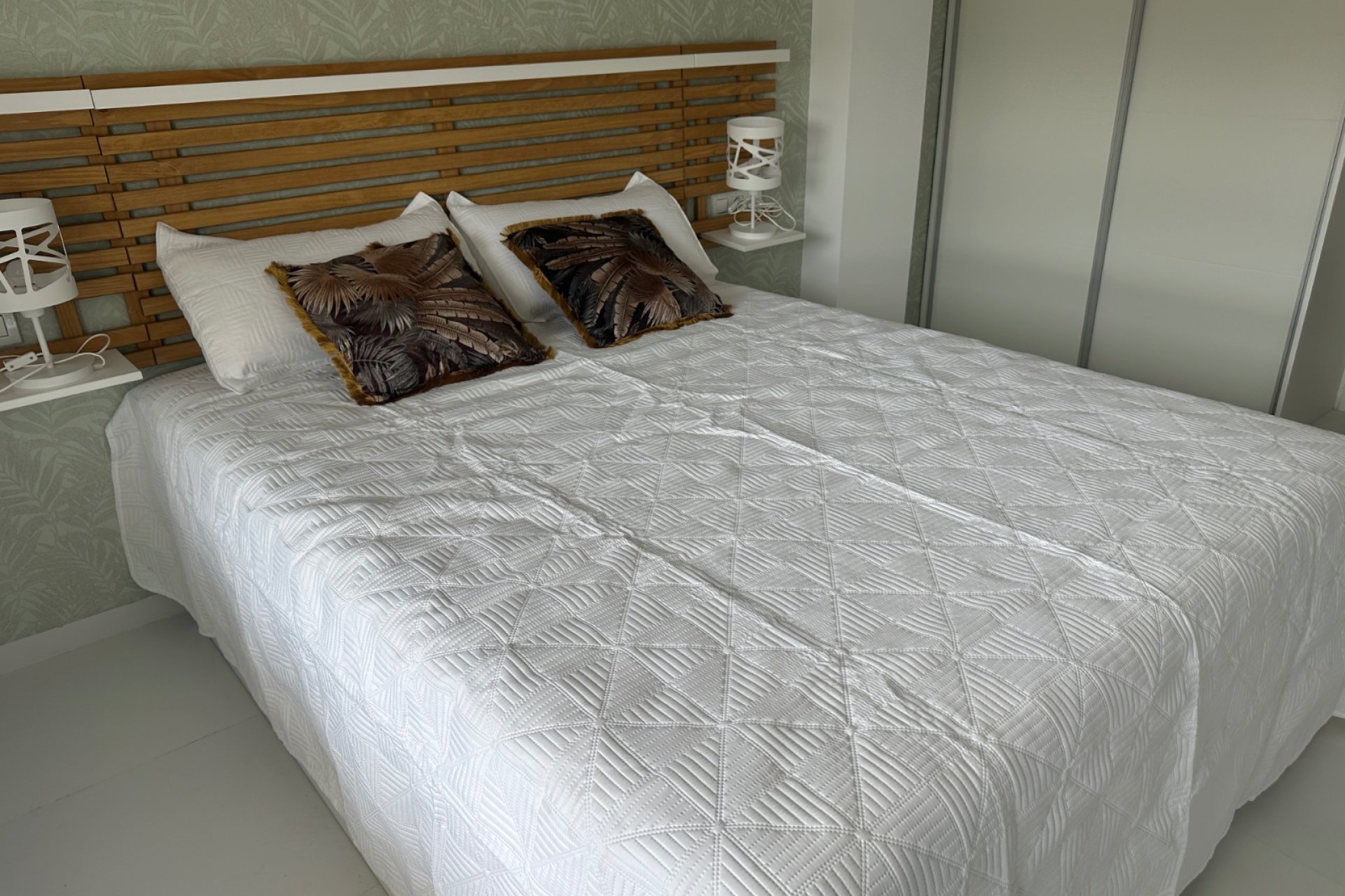 Resale - Apartment -
San Miguel de Salinas