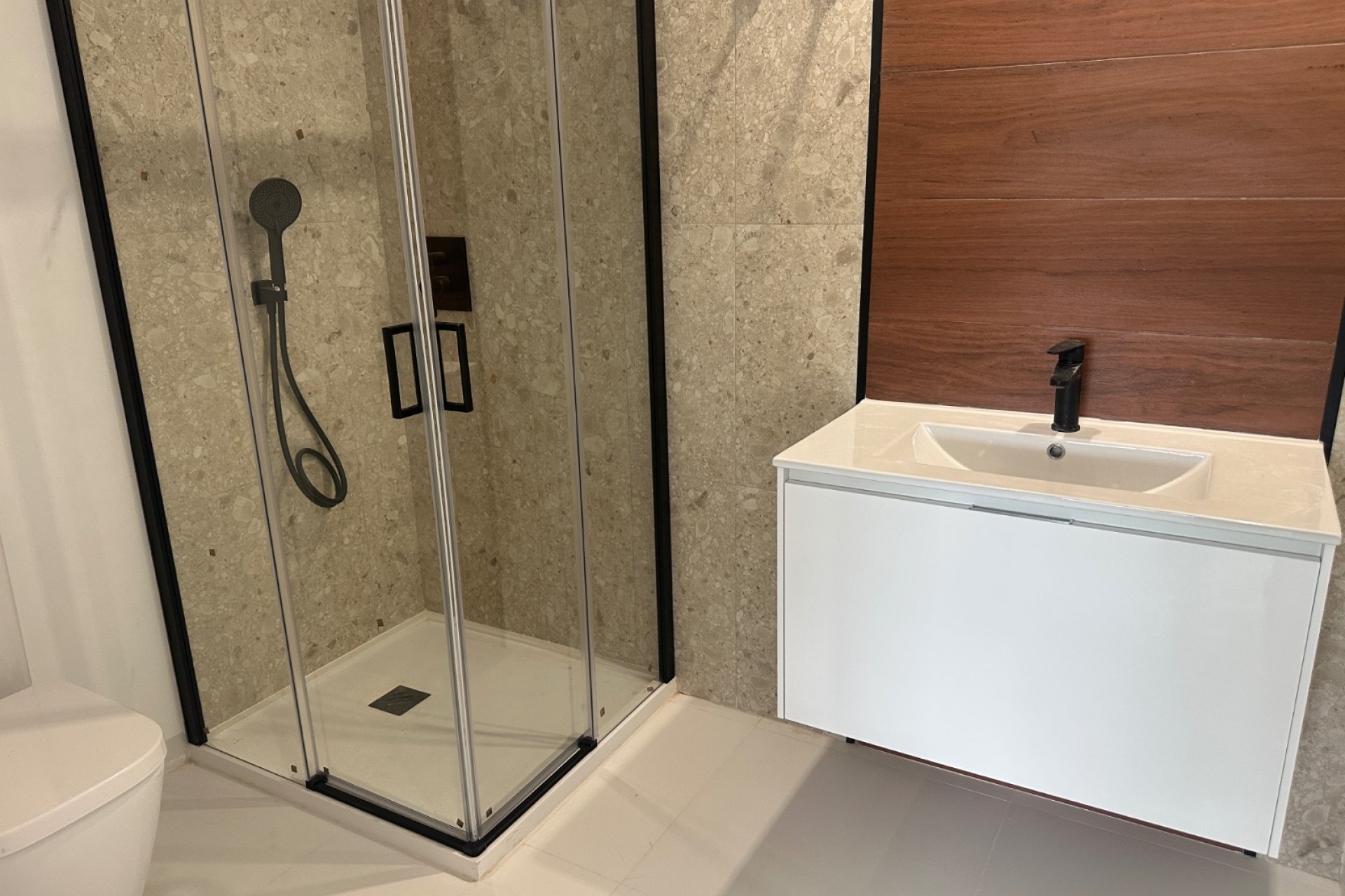 Resale - Apartment -
San Miguel de Salinas