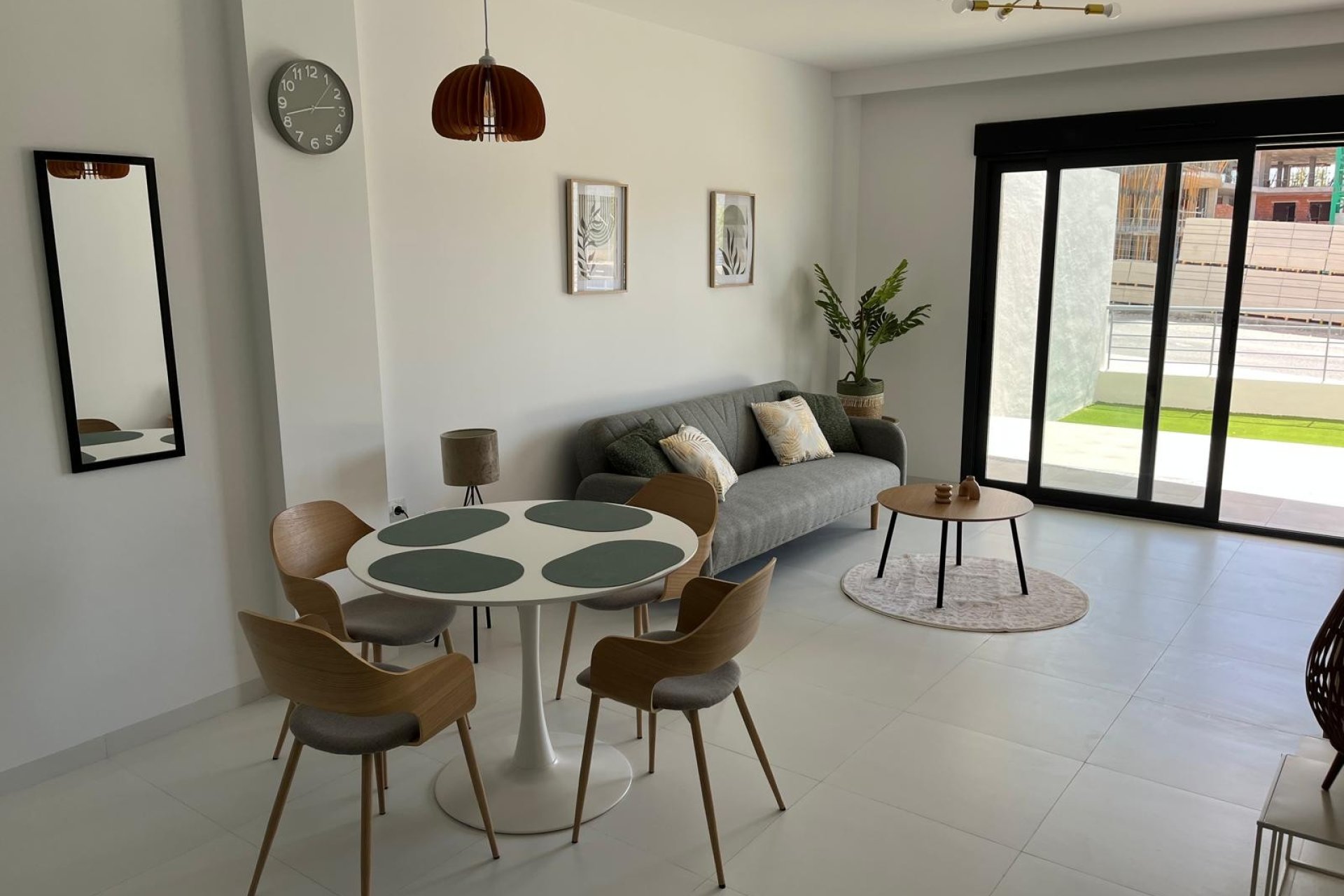 Resale - Apartment -
San Miguel de Salinas
