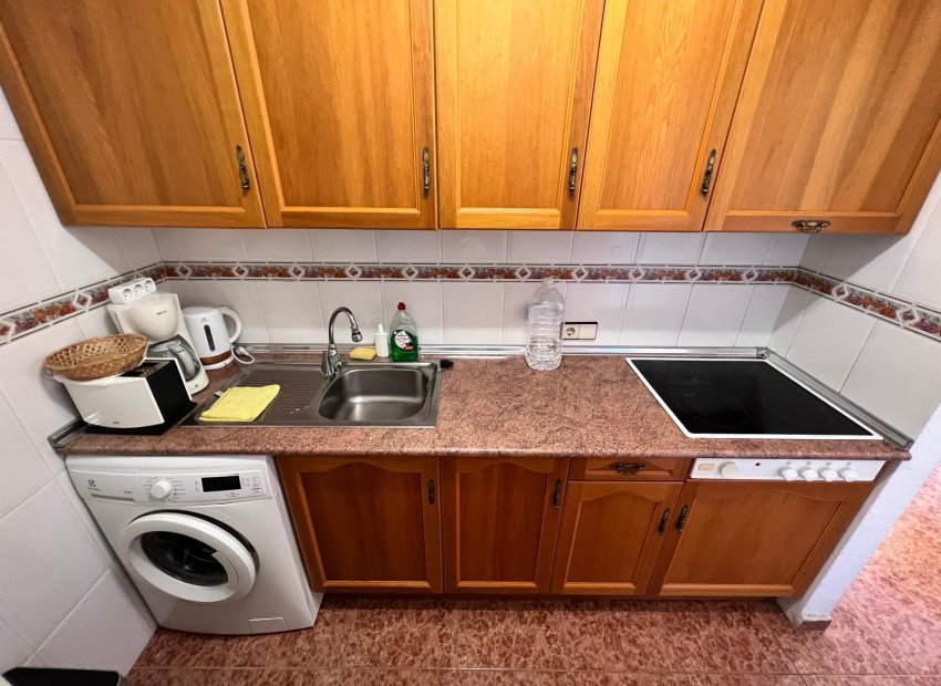 Resale - Apartment -
Torrevieja - Centro