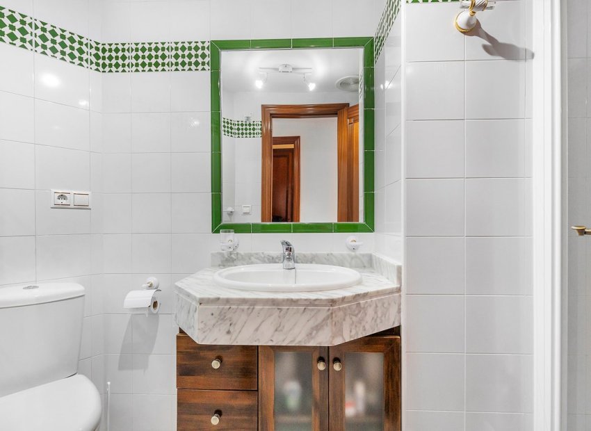 Resale - Apartment -
Torrevieja - Playa de los locos
