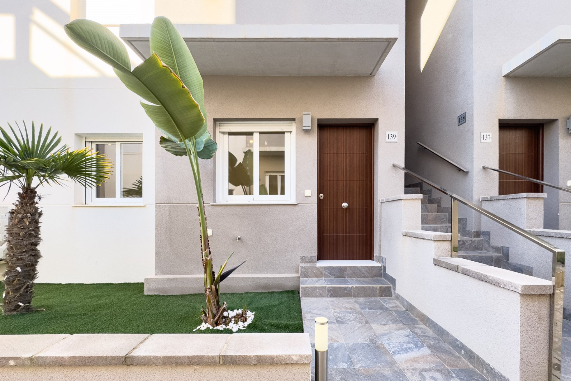 Resale - Bungalow - Ground floor -
Torrevieja - Aguas Nuevas