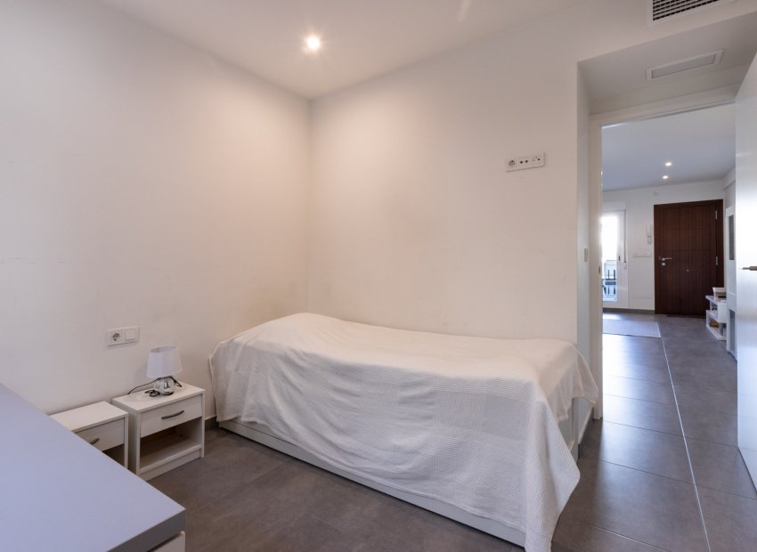 Resale - Bungalow - Ground floor -
Torrevieja - Aguas Nuevas