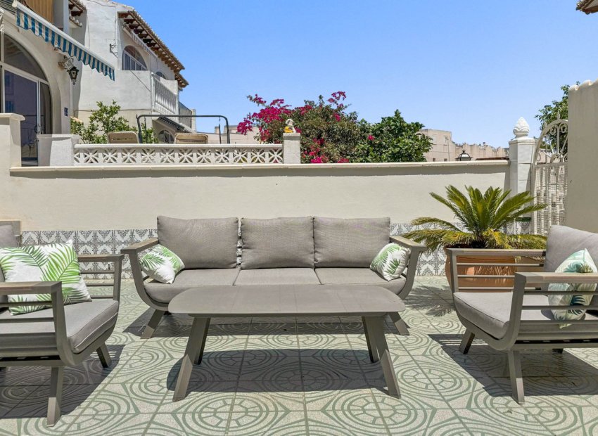 Resale - Bungalow - Ground floor -
Torrevieja - Lago Jardin