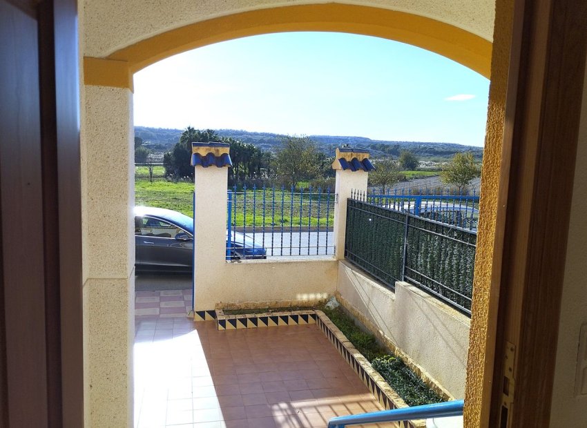 Resale - Bungalow -
Guardamar del Segura - El Eden