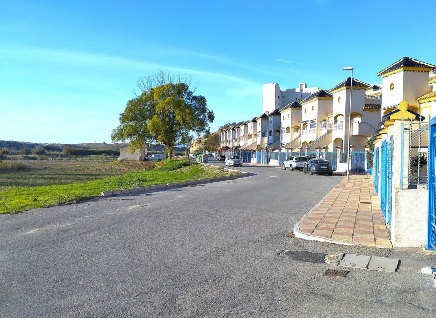 Resale - Bungalow -
Guardamar del Segura - El Eden