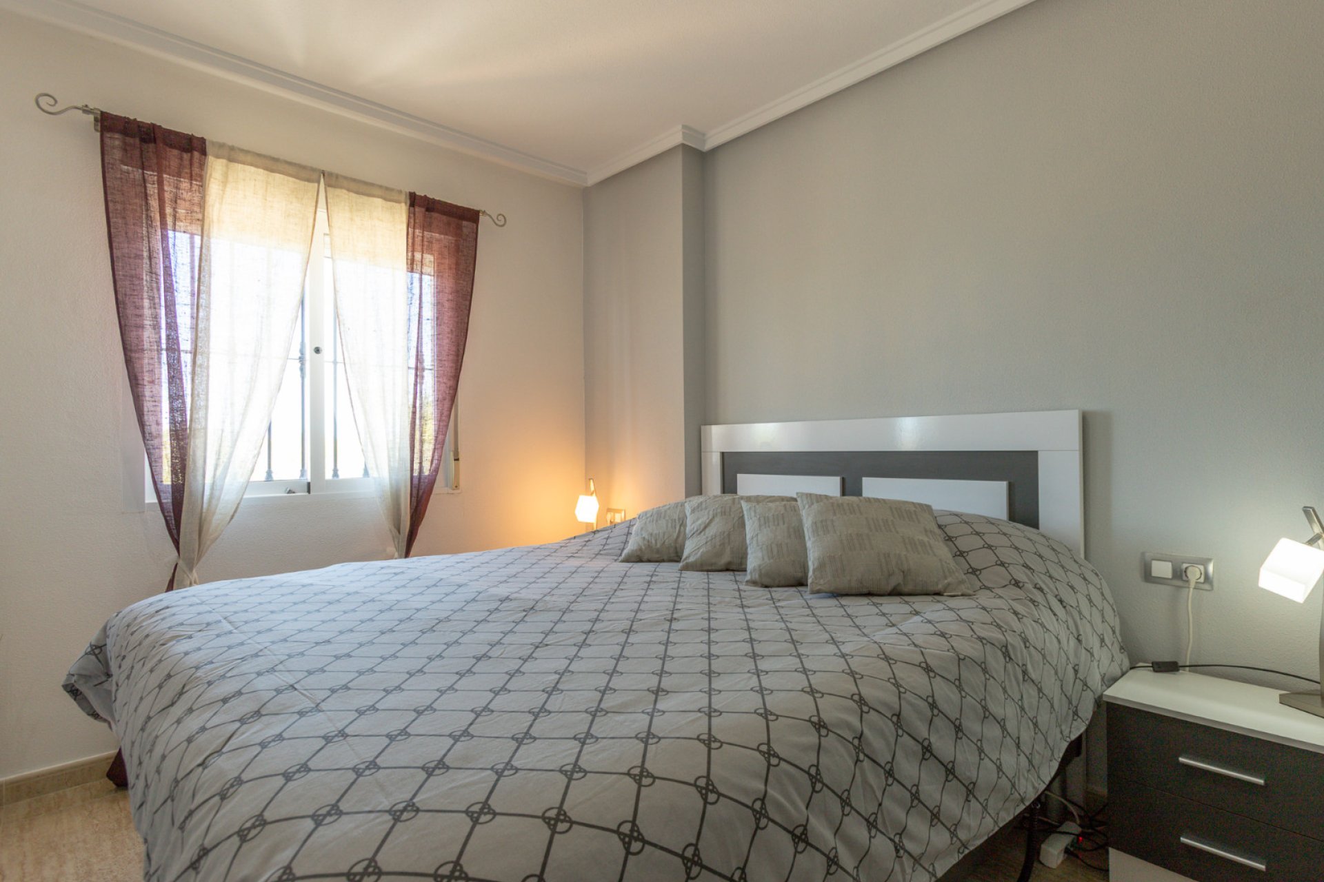 Resale - Bungalow -
Orihuela Costa - Villamartín