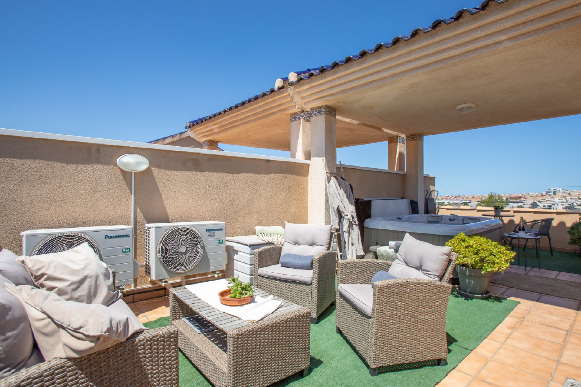 Resale - Bungalow -
Orihuela Costa - Villamartín