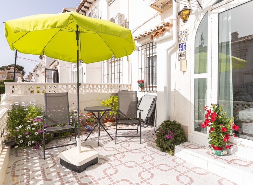 Resale - Bungalow -
Torrevieja - Lago Jardin