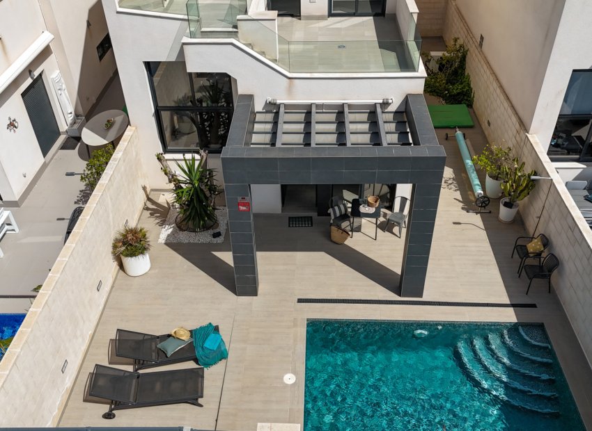 Resale - Chalet -
Ciudad Quesada - Rojales - Ciudad Quesada