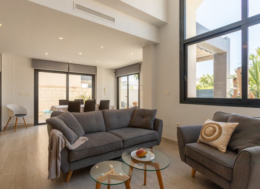 Resale - Chalet -
Ciudad Quesada - Rojales - Rojales