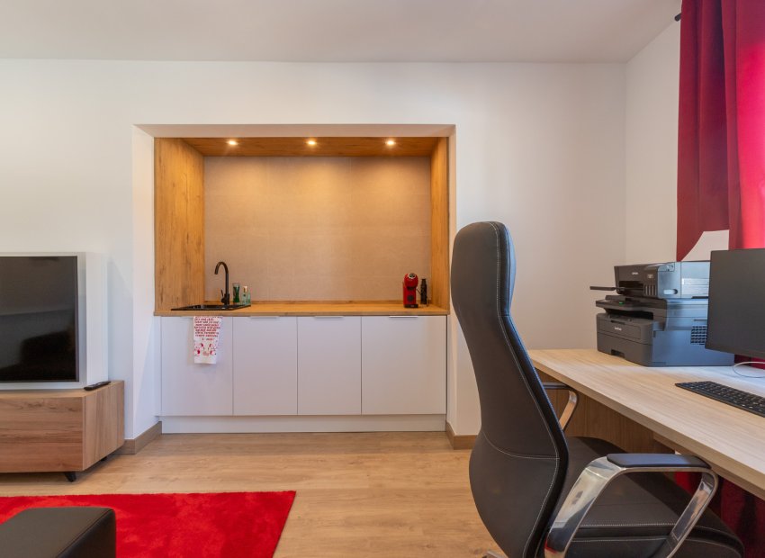 Resale - Chalet -
Torrevieja - Los Balcones