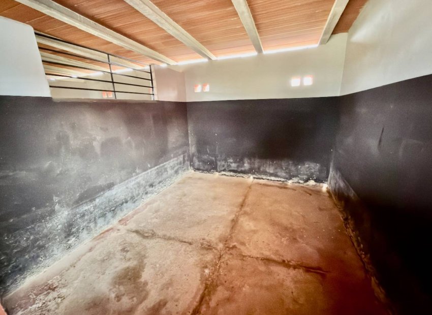 Resale - Detached House / Villa -
Almoradí - Heredades