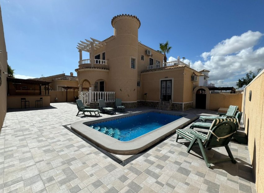 Resale - Detached House / Villa -
Benijofar - Atalaya Park