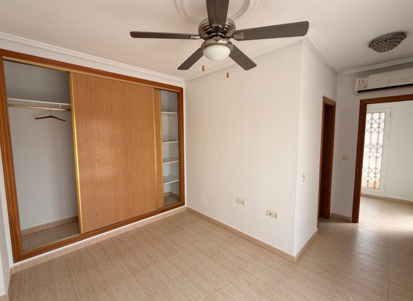 Resale - Detached House / Villa -
Benijofar - Benimar