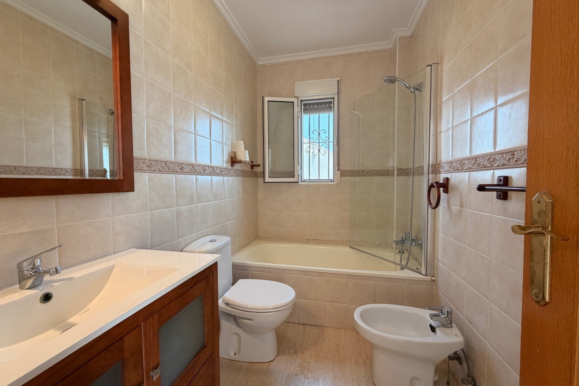 Resale - Detached House / Villa -
Benijofar - Benimar