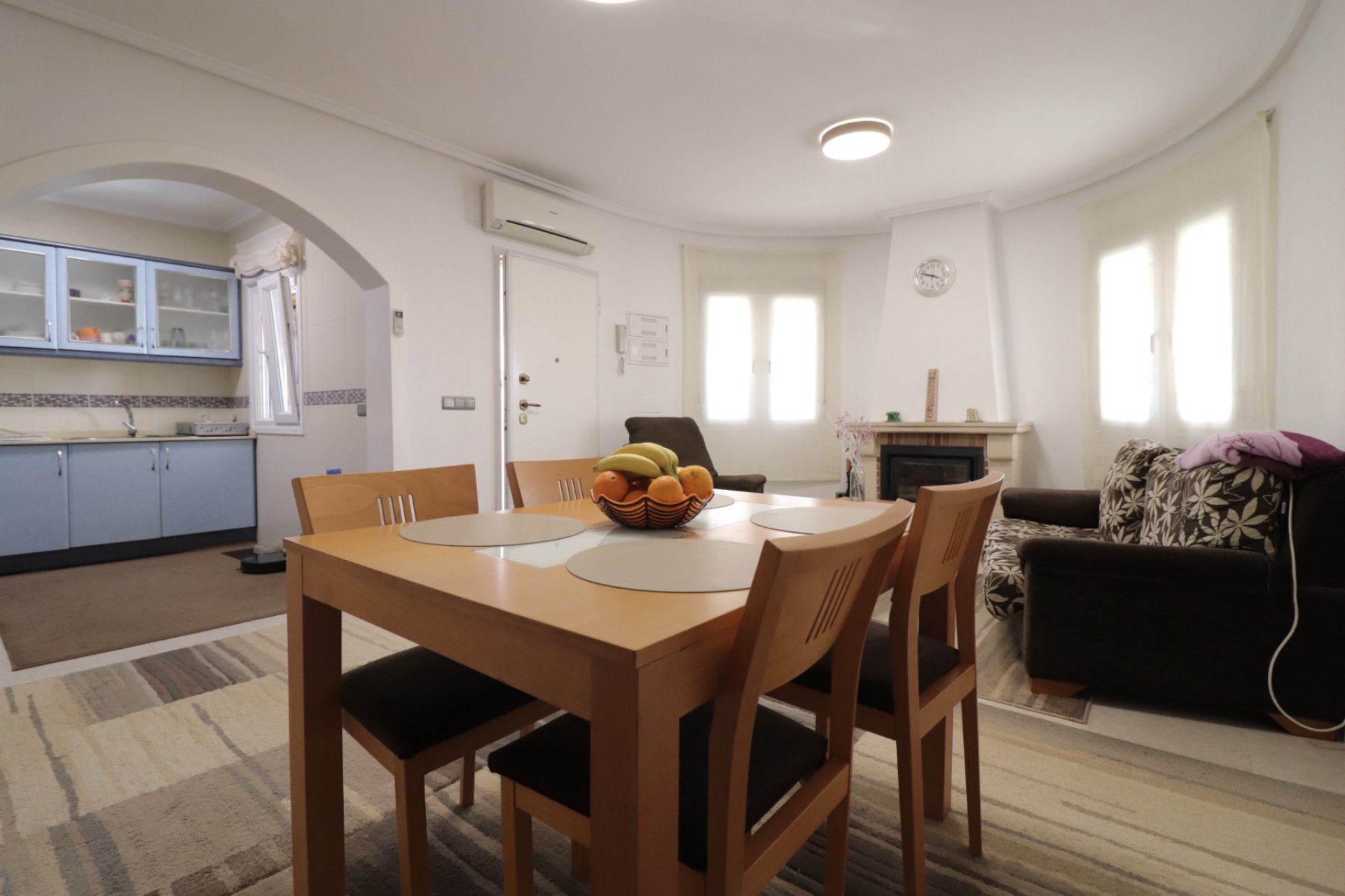 Resale - Detached House / Villa -
Benijofar - Monte Azul