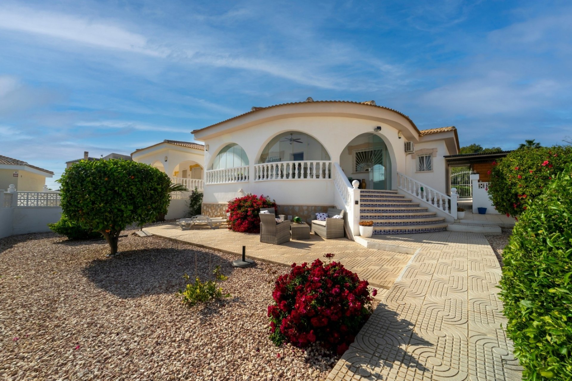 Resale - Detached House / Villa -
Benijofar - Monte Azul