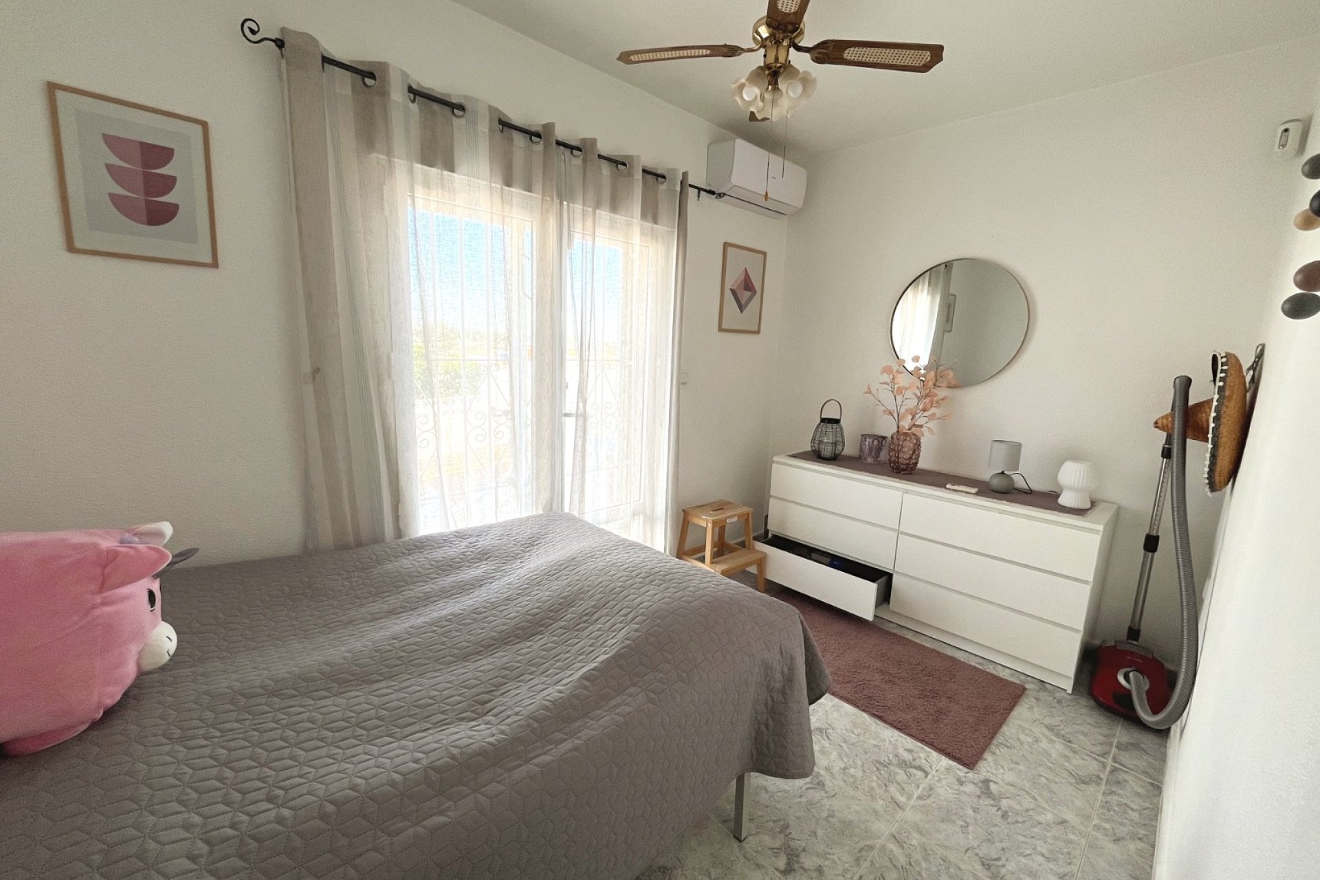 Resale - Detached House / Villa -
Benijofar - Monte Azul