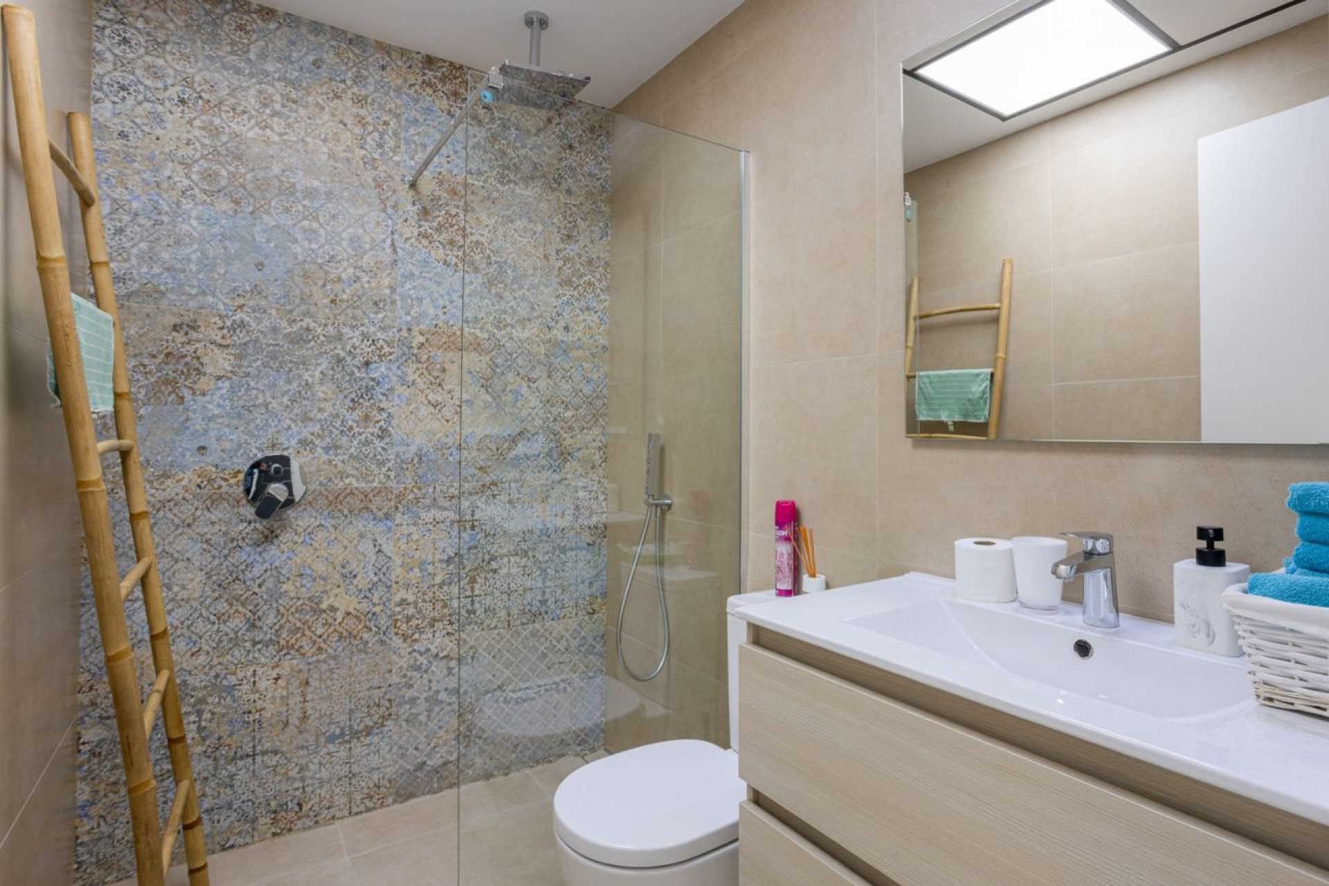 Resale - Detached House / Villa -
Benijofar