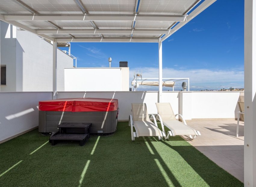 Resale - Detached House / Villa -
Benijofar