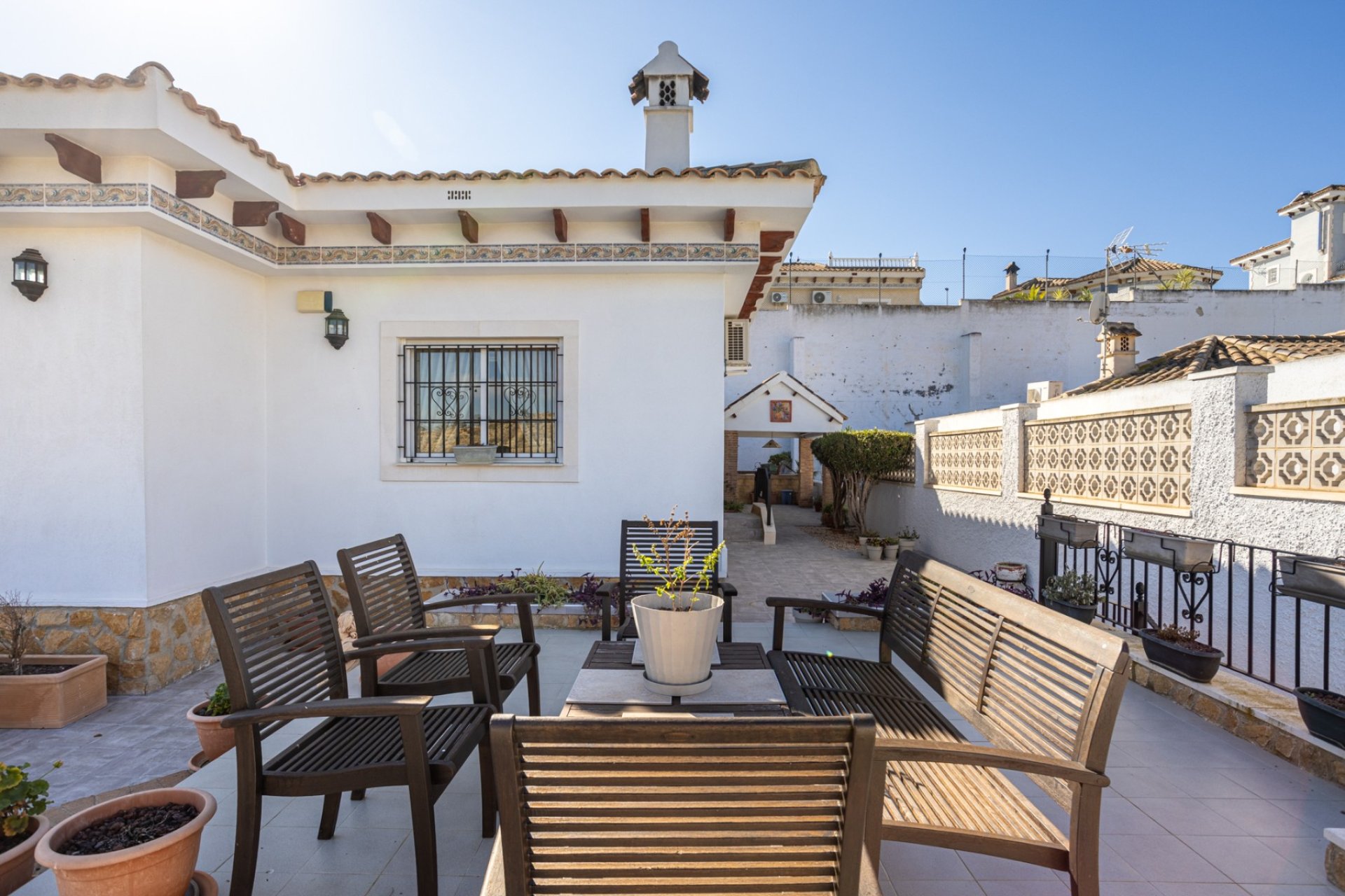 Resale - Detached House / Villa -
Bigastro - Villas Andrea