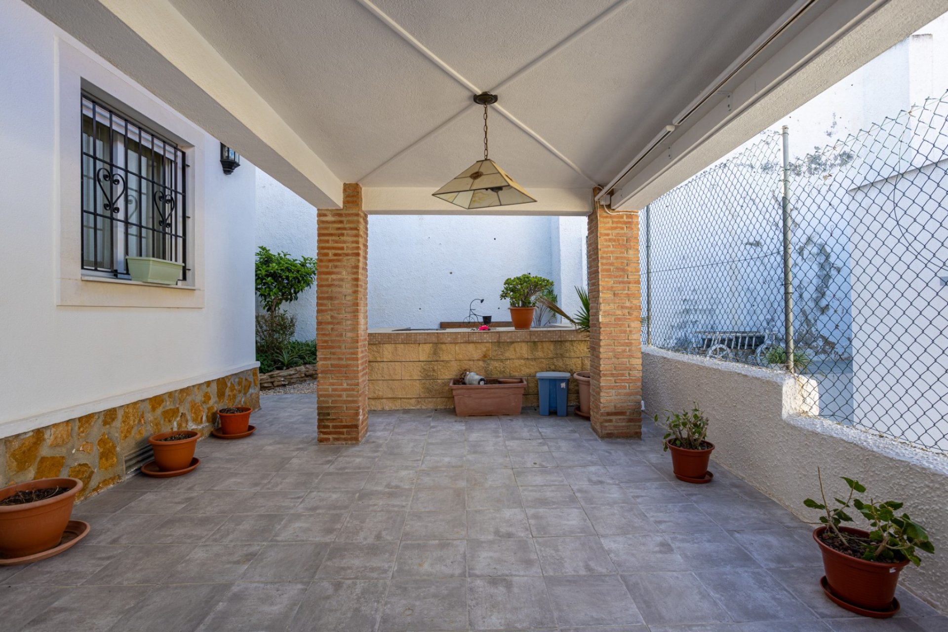 Resale - Detached House / Villa -
Bigastro - Villas Andrea