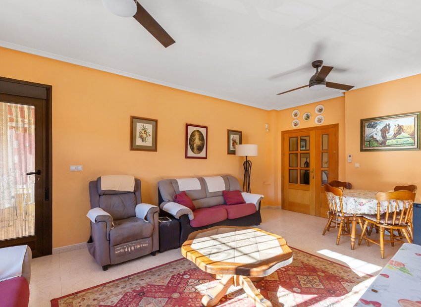 Resale - Detached House / Villa -
Bigastro