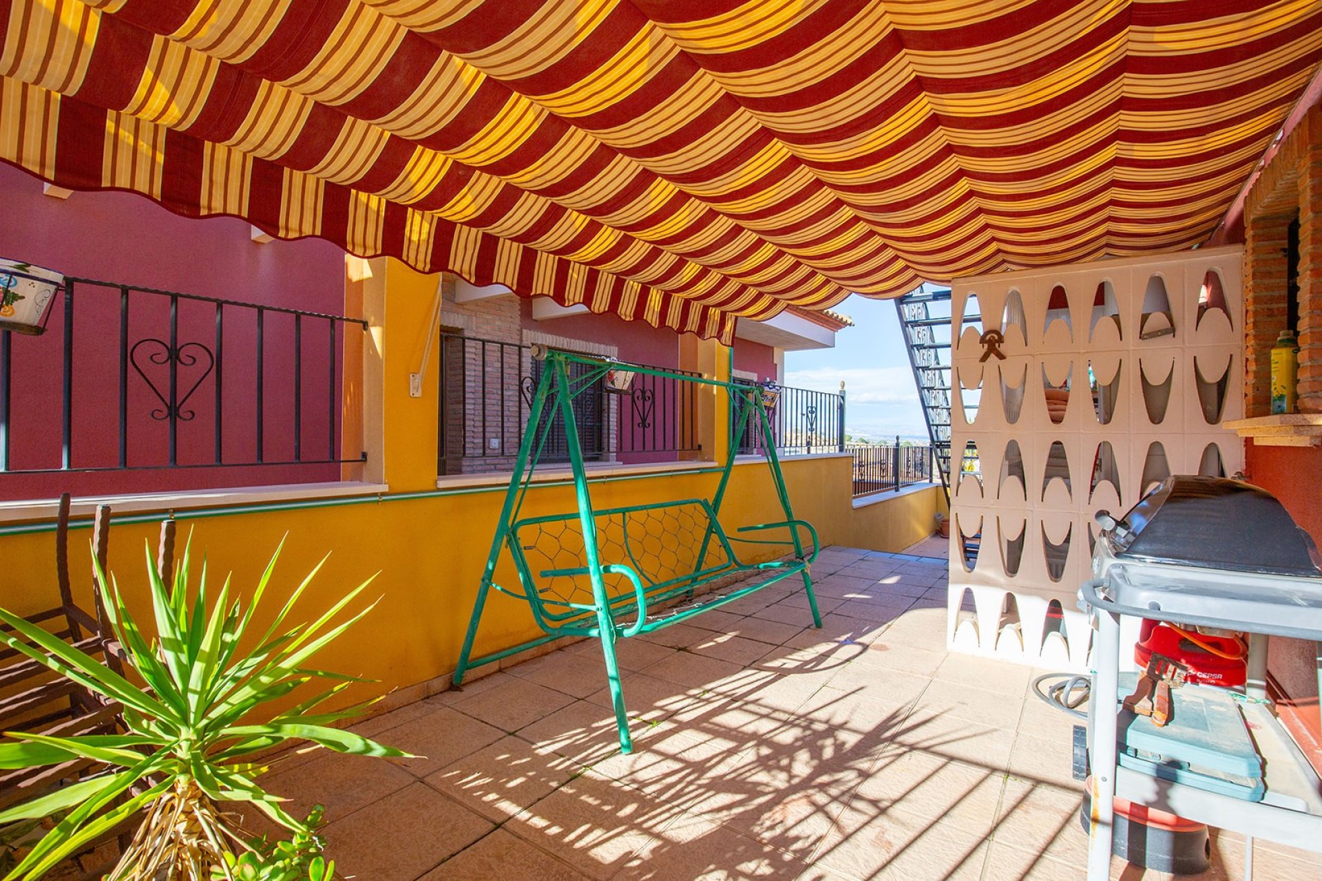 Resale - Detached House / Villa -
Bigastro