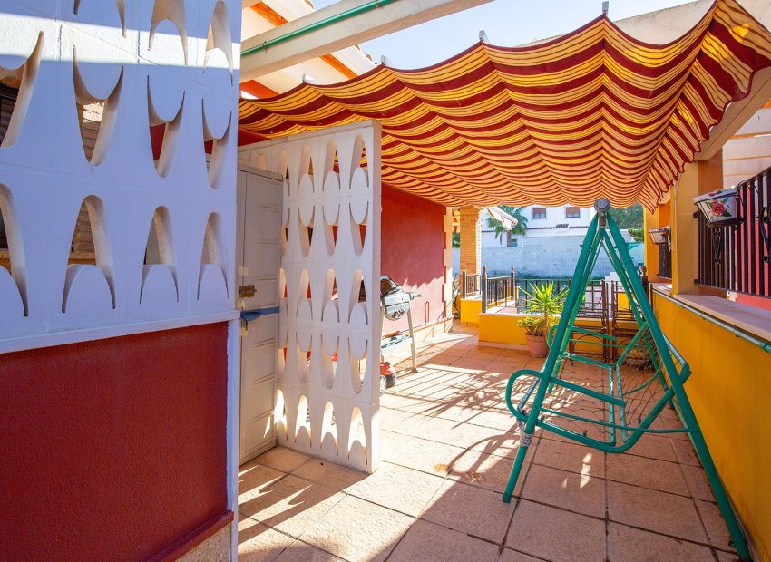 Resale - Detached House / Villa -
Bigastro