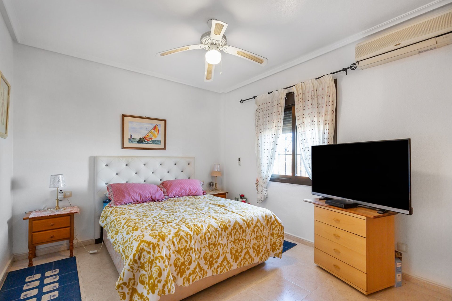 Resale - Detached House / Villa -
Bigastro