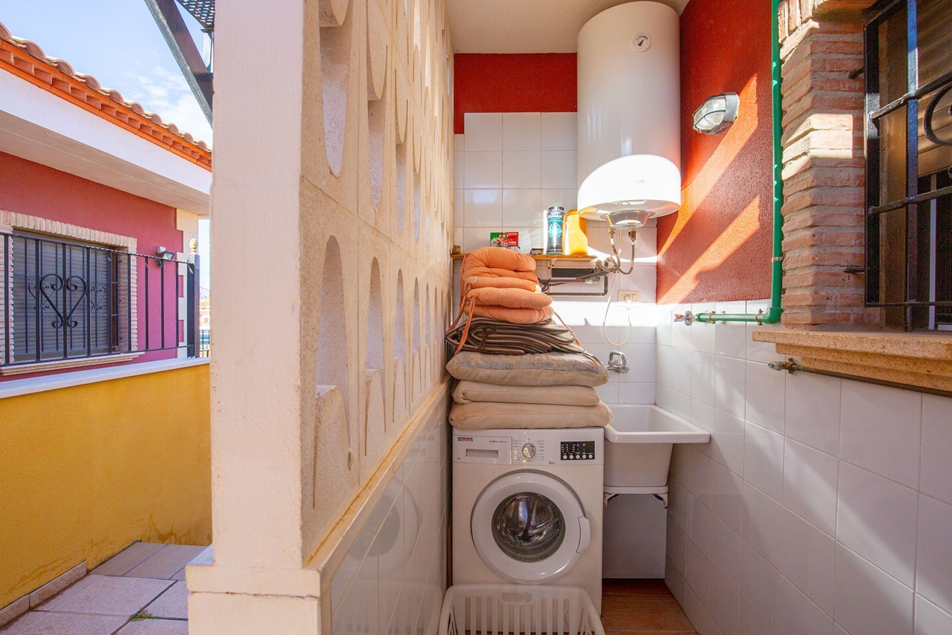 Resale - Detached House / Villa -
Bigastro