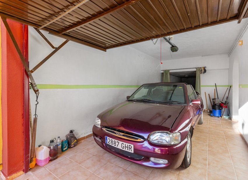 Resale - Detached House / Villa -
Bigastro